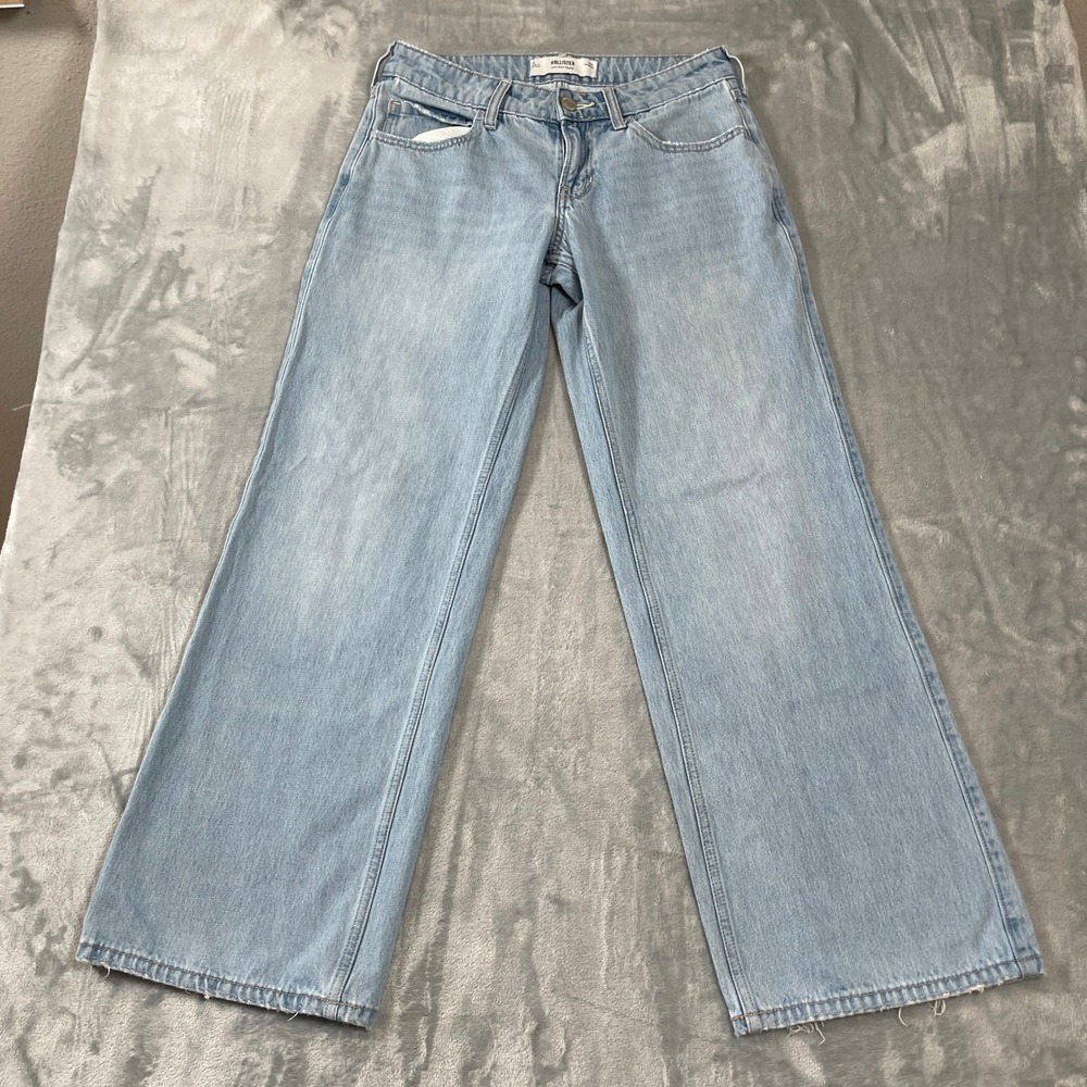 Hollister Low-Rise Baggy Jeans Light Wash Blue W26 Regular 2R Wide Leg Denim